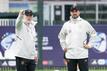 Haben noch viel Arbeit vor sich: U21-Coach Antonio Di Salvo (r) und Co-Trainer Hermann Gerland.