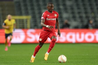 Moussa Diaby gilt als einer der schnellsten Bundesliga-Spieler. Wirbelt der Franzose in der nächsten Saison bei einem anderen Verein? Foto: Dean Mouhtaropoulos/Getty Images Moussa Diaby gilt als einer der schnellsten Bundesliga-Spieler. Wirbelt der Franzose in der nächsten Saison bei einem anderen Verein? Foto: Dean Mouhtaropoulos/Getty Images