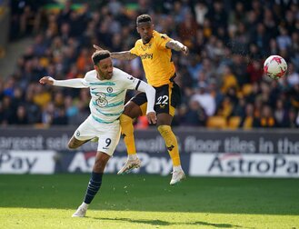 Pierre-Emerick Aubameyang (l) wechselt vom FC Chelsea zu Olympique Marseille nach Frankreich. Pierre-Emerick Aubameyang (l) wechselt vom FC Chelsea zu Olympique Marseille nach Frankreich.