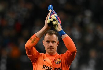 Ist einer von vier Kapitänen beim FC Barcelona: Marc-André ter Stegen. Ist einer von vier Kapitänen beim FC Barcelona: Marc-André ter Stegen.