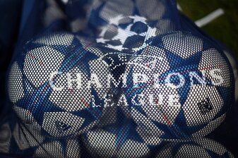 Der FC Barcelona darf unter Vorbehalt in der Champions League antreten. Der FC Barcelona darf unter Vorbehalt in der Champions League antreten.