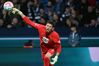 Torhüter Gregor Kobel fühlt sich beim BVB derzeit wohl. Torhüter Gregor Kobel fühlt sich beim BVB derzeit wohl.