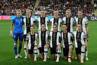 Die DFB-Frauen können weiter auf eine Olympia-Teilnahme hoffen. Die DFB-Frauen können weiter auf eine Olympia-Teilnahme hoffen.