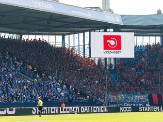 Videobeweis: Keine Lautsprecher-Erklärung in der Bundesliga Videobeweis: Keine Lautsprecher-Erklärung in der Bundesliga