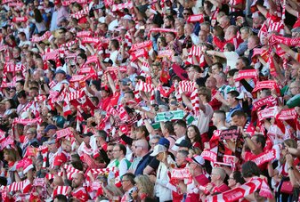 Die Nachfrage nach Tickets für die Spiele von Union Berlin in der Champions League ist riesig. Die Nachfrage nach Tickets für die Spiele von Union Berlin in der Champions League ist riesig.