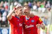 Holmbert Friojonsson (r) und Holstein Kiel zitterten sich in die 2.Runde des DFB-Pokal.