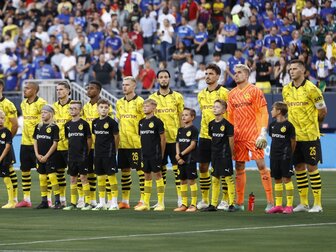 ONE8Y-Umfrage: BVB bleibt Bayern-Jäger Nummer eins ONE8Y-Umfrage: BVB bleibt Bayern-Jäger Nummer eins
