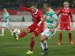 Robert Zulj (2.v.r.) ist Siegtorschütze im Bayern-Derby (Quelle: pixathlon/SID-IMAGES)
<br>© 2016 SID