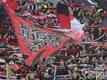 Sturz in den Innenraum: Leverkusen-Fan erleidet Platzwunde