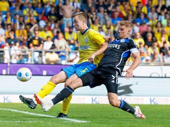 Dämpfer für Schalke - Niederlage in Braunschweig Dämpfer für Schalke - Niederlage in Braunschweig
