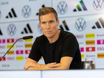Wolf zum DFB-Direktor befördert - Weiteres Personal gesucht Wolf zum DFB-Direktor befördert - Weiteres Personal gesucht