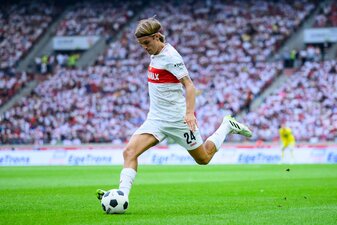 Stuttgarts Borna Sosa steht womöglich vor einem Wechsel zum FC Sevilla. Stuttgarts Borna Sosa steht womöglich vor einem Wechsel zum FC Sevilla.