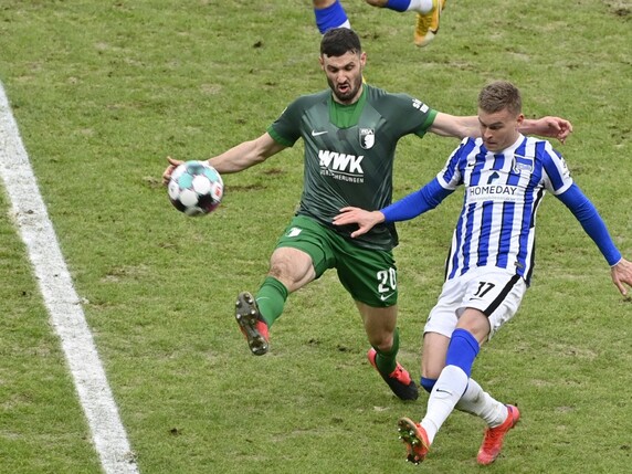 Sarenren Bazee wechselt vom FCA nach Bielefeld