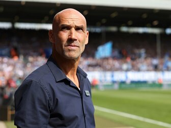 Bochum-Coach Letsch warnt vor aggressivem FCA Bochum-Coach Letsch warnt vor aggressivem FCA