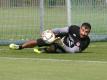 Bitter: Mainz muss auf Keeper Gianluca Curci verzichten (Quelle: pixathlon/SID-IMAGES)