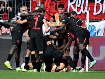 Boniface überragt: Leverkusen schießt sich an die Spitze Boniface überragt: Leverkusen schießt sich an die Spitze
