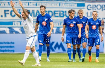 Sechs Gegentore kassierte Hertha BSC am Samstag in Magdeburg. Sechs Gegentore kassierte Hertha BSC am Samstag in Magdeburg.