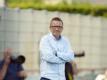 Darmstadt-Coach Norbert Meier räumt Schwierigkeiten bei der Suche nach neuen Spielern ein. Foto: Patrick Seeger
<br>dpa-infocom GmbH