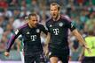 Leroy Sané (l) ist vom neuen Bayern-Stürmer Harry Kane überzeugt.
