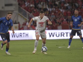 Zoff bei der Schweiz: Kapitän Xhaka kritisiert Einstellung Zoff bei der Schweiz: Kapitän Xhaka kritisiert Einstellung