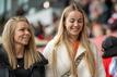 Linda Dallmann (l) und Giulia Gwinn stehen wieder im DFB-Kader für die beiden Nations-League-Spiele.