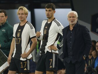 Plötzlich EM-Euphorie: Völler haucht DFB-Elf neues Leben ein Plötzlich EM-Euphorie: Völler haucht DFB-Elf neues Leben ein