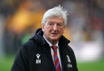 Palace-Trainer Roy Hodgson fehlte bei der 1:3-Niederlage bei Aston Villa krankheitsbedingt. Palace-Trainer Roy Hodgson fehlte bei der 1:3-Niederlage bei Aston Villa krankheitsbedingt.
