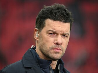 Ballack: Kimmich "nur als Rechtsverteidiger weltklasse" Ballack: Kimmich "nur als Rechtsverteidiger weltklasse"