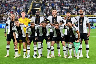 Das DFB-Team liegt in der Weltrangliste weiter auf Platz 15. Das DFB-Team liegt in der Weltrangliste weiter auf Platz 15.