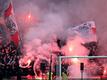 Pyro und Fackeln: Ajax-Fans sorgen für Spielabbruch