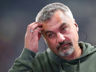 Schalke entlässt Trainer Reis Schalke entlässt Trainer Reis