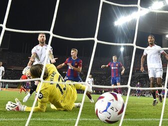 Ausgerechnet Ramos: Barcelona schlägt Sevilla Ausgerechnet Ramos: Barcelona schlägt Sevilla