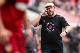 Trainer Steffen Baumgart steckt mit dem 1. FC Köln in der Krise. Trainer Steffen Baumgart steckt mit dem 1. FC Köln in der Krise.