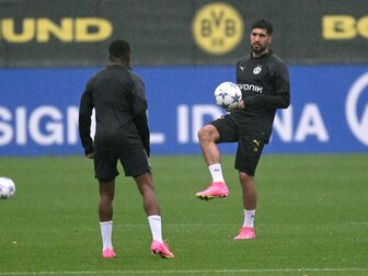 BVB mit Kapitän Can gegen Mailand BVB mit Kapitän Can gegen Mailand