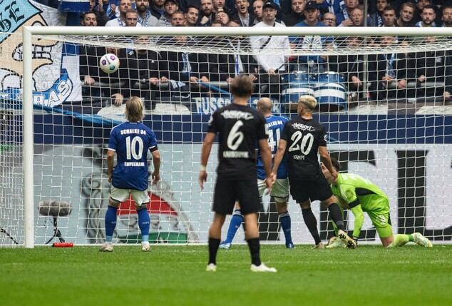 Smail Prevljak (nicht im Bild) brachte Hertha auf Schalke in Führung.