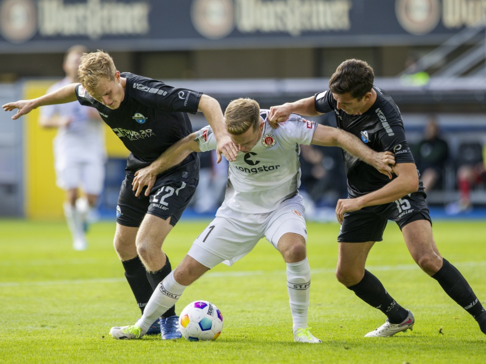 Gegentreffer aus 56 Metern: St. Pauli mit Remis in Paderborn