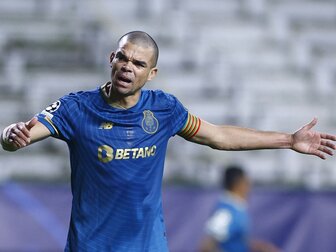 Pepe ältester Feldspieler der Champions-League-Geschichte Pepe ältester Feldspieler der Champions-League-Geschichte