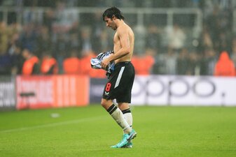 Newcastle Uniteds Sandro Tonali ist für zehn Monate gesperrt worden. Newcastle Uniteds Sandro Tonali ist für zehn Monate gesperrt worden.