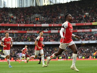 Arsenal mit souveränem Sieg gegen Sheffield Arsenal mit souveränem Sieg gegen Sheffield