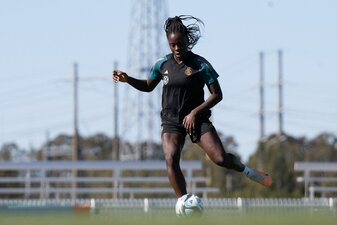 Nicole Anyomi fehlt beim Spiel auf Island. Nicole Anyomi fehlt beim Spiel auf Island.