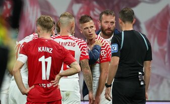 RB Leipzig muss vorerst auf Dani Olmo (M.) verzichten. RB Leipzig muss vorerst auf Dani Olmo (M.) verzichten.