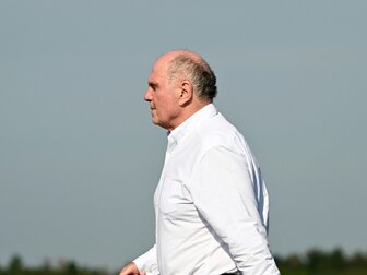 Hoeneß stellt Tuchel Wintertransfers in Aussicht Hoeneß stellt Tuchel Wintertransfers in Aussicht