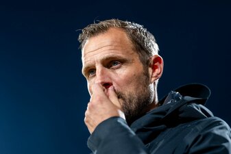 Nimmt sich selber in die Pflicht: Mainz-Coach Bo Svensson. Nimmt sich selber in die Pflicht: Mainz-Coach Bo Svensson.