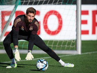 Toppmöller rechnet mit Trapp und Götze gegen Union Toppmöller rechnet mit Trapp und Götze gegen Union