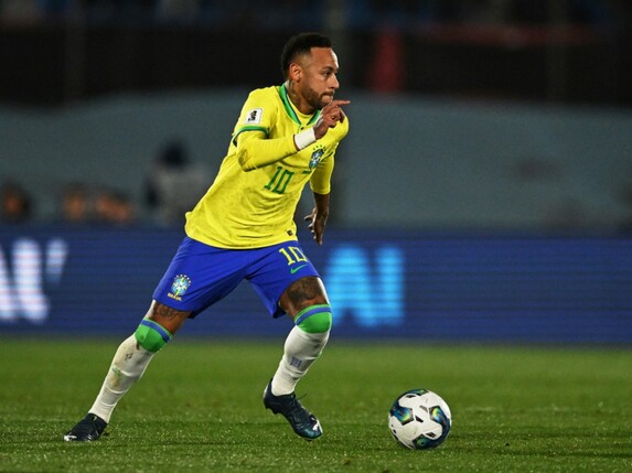 Neymar erfolgreich am Kreuzband operiert