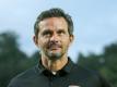 Dirk Schuster feiert seine Augsburg-Premiere am Samstag (Quelle: PIXATHLON/SID)