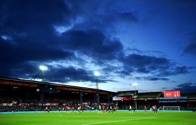 Die Premier League verurteilte die Schmäh-Gesänge beim Spiel von Luton Town gegen den FC Liverpool.