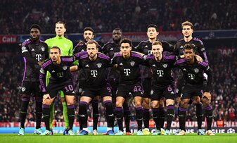 Der FC Bayern hat in der bisherigen Champions-League-Saison bereits über 70 Millionen Euro eingenommen.. Der FC Bayern hat in der bisherigen Champions-League-Saison bereits über 70 Millionen Euro eingenommen..
