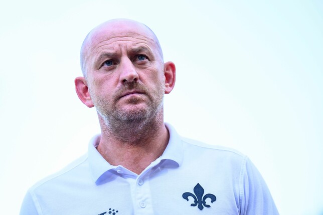 Darmstadts Trainer Torsten Lieberknecht nimmt eine Auszeit.