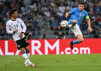Die Staatsanwaltschaft Turin soll Ermittlungen gegen Alessandro Florenzi (r) aufgenommen haben. Die Staatsanwaltschaft Turin soll Ermittlungen gegen Alessandro Florenzi (r) aufgenommen haben.